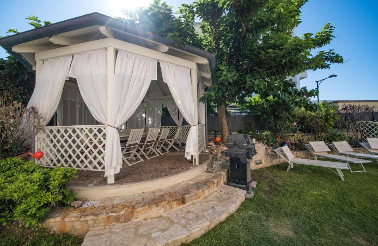 Villa Fiorita กัตตอลิกา ภายนอก รูปภาพ